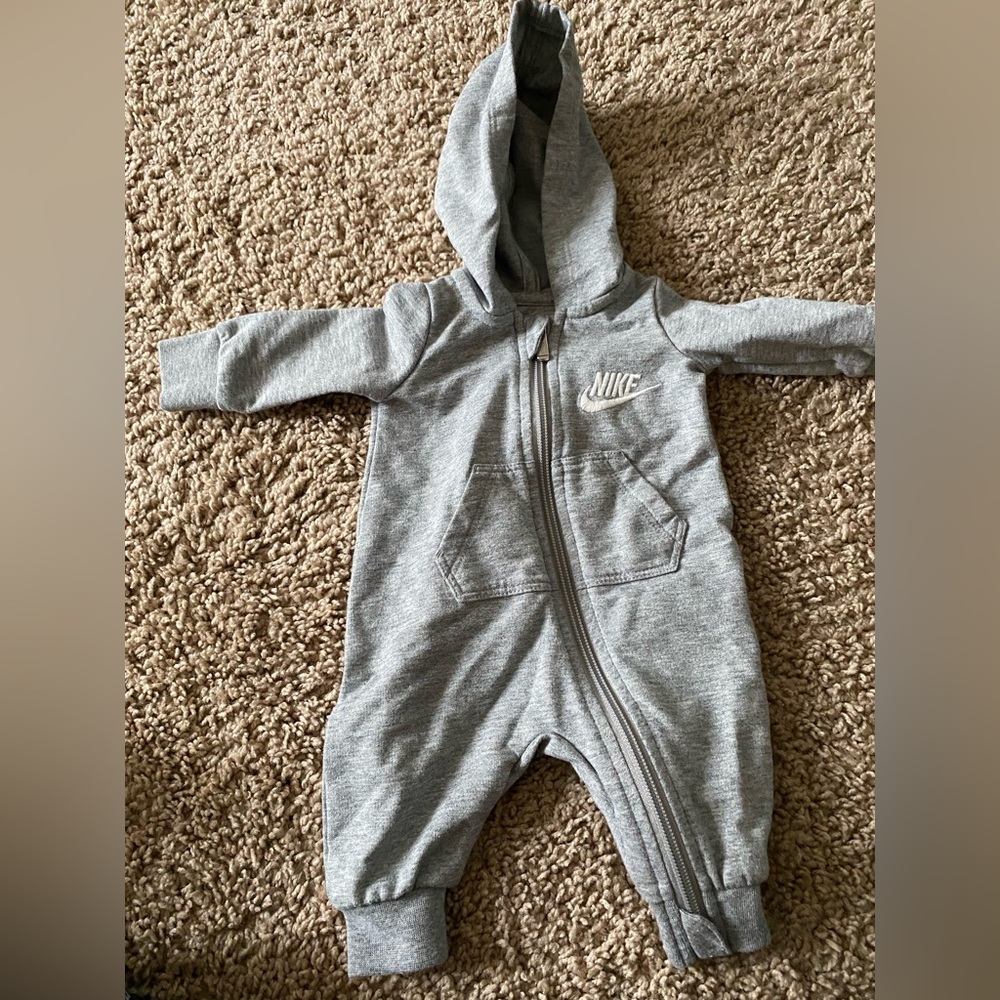 New born baby Nike bodysuit